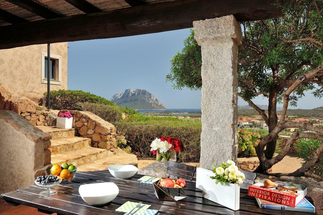 Residence L'Ea Di Lavru - Appartamenti Mono-Bilo-Trilocali Porto San Paolo  Ngoại thất bức ảnh