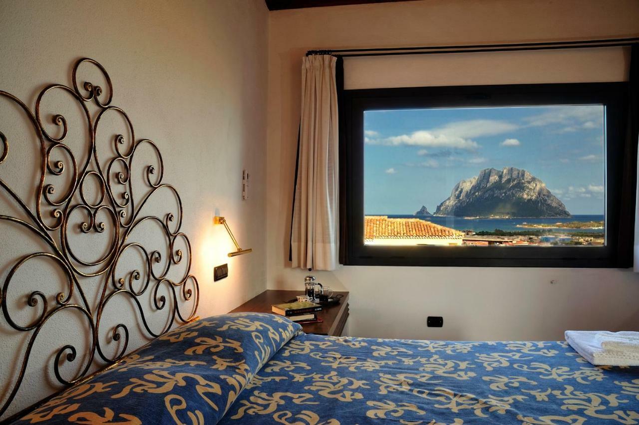Residence L'Ea Di Lavru - Appartamenti Mono-Bilo-Trilocali Porto San Paolo  Ngoại thất bức ảnh