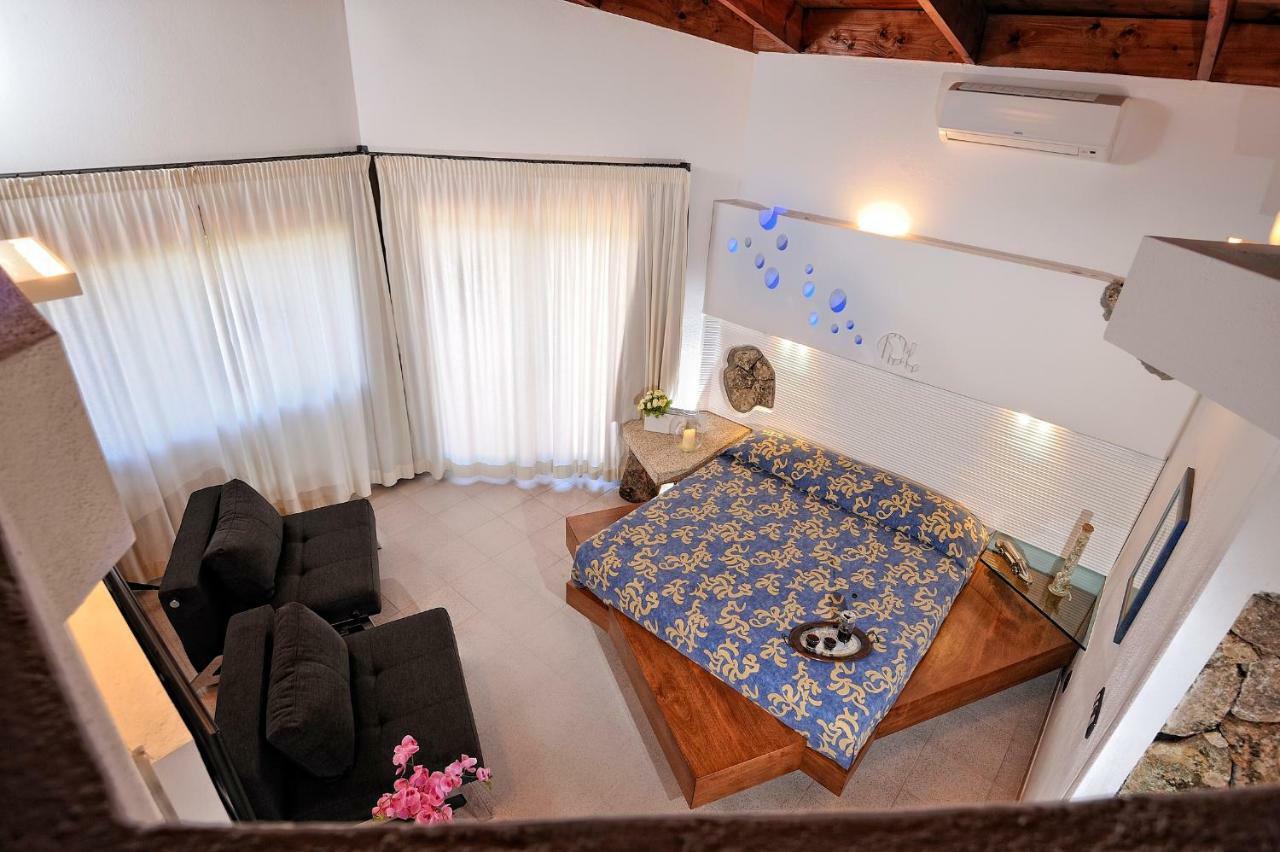 Residence L'Ea Di Lavru - Appartamenti Mono-Bilo-Trilocali Porto San Paolo  Ngoại thất bức ảnh
