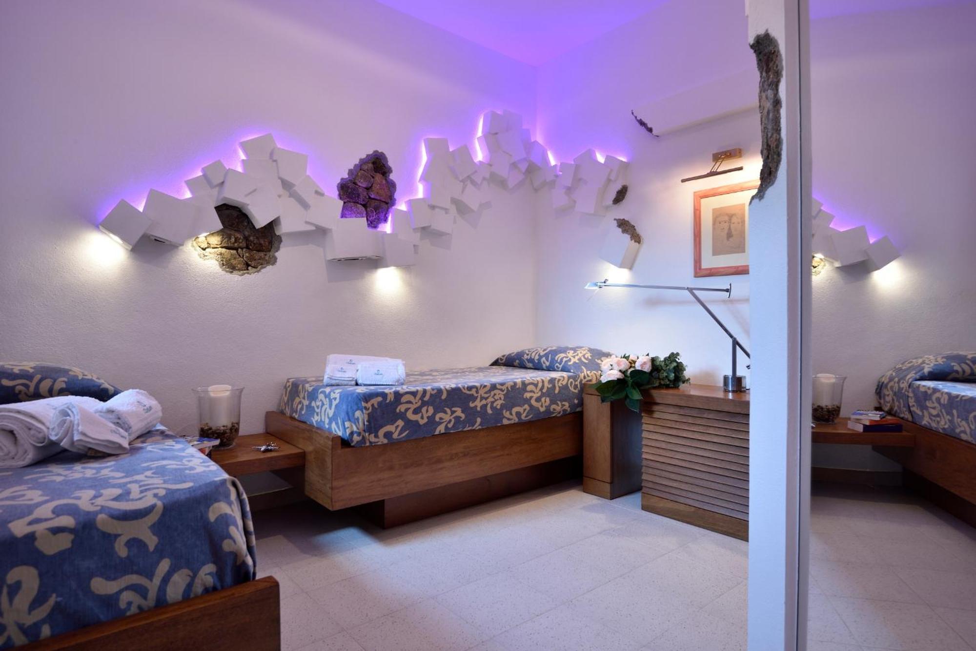 Residence L'Ea Di Lavru - Appartamenti Mono-Bilo-Trilocali Porto San Paolo  Ngoại thất bức ảnh